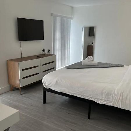 Designer River View Apartments 劳德代尔堡 外观 照片