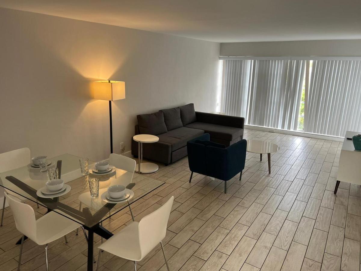 Designer River View Apartments 劳德代尔堡 外观 照片
