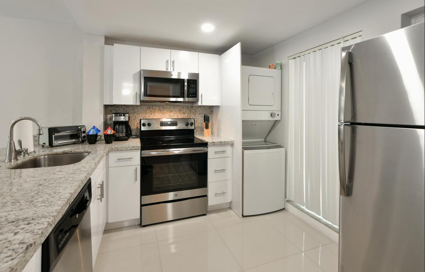 Designer River View Apartments 劳德代尔堡 外观 照片